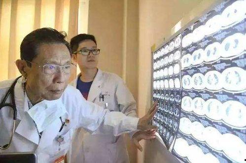 钟南山最新爆料消息,新冠病毒变异与防控策略深度解析  第3张