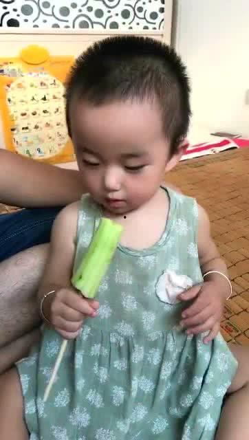 崽崽娱乐圈吃瓜,揭秘明星幕后故事,吃瓜群众狂欢盛宴  第2张 崽崽娱乐圈吃瓜,揭秘明星幕后故事,吃瓜群众狂欢盛宴  第2张