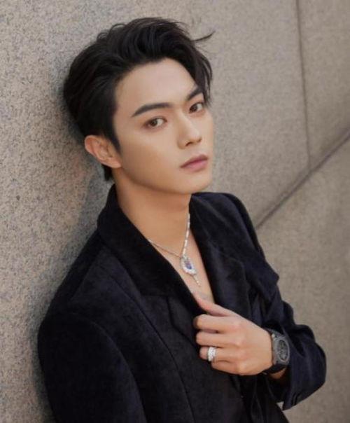 许凯赵晴恋情爆料最新,甜蜜互动引网友热议  第2张