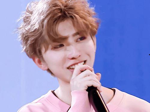 娱乐圈爆料范丞丞蔡徐坤,神秘爆料引热议  第1张