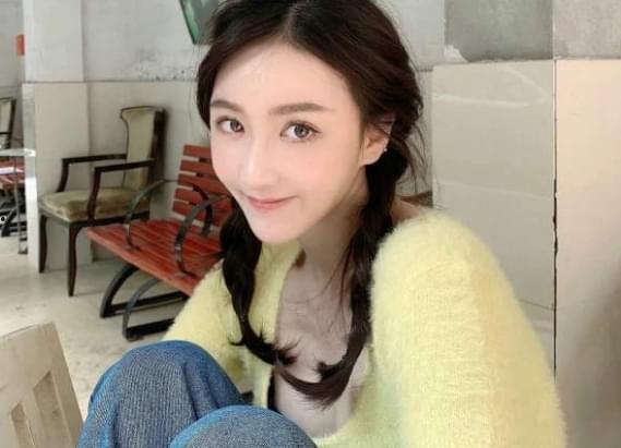 刘回前女友爆料视频,揭秘昔日恋情内幕 第2张 刘回前女友爆料视频,揭秘昔日恋情内幕 第2张