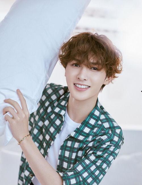 娱乐吃瓜社朱正廷,娱乐吃瓜社中的璀璨星辉 第2张 娱乐吃瓜社朱正廷,娱乐吃瓜社中的璀璨星辉 第2张