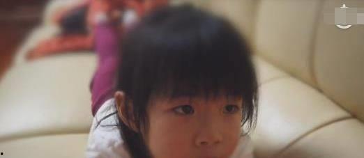 母亲爆料女儿视频,揭秘背后惊人真相  第2张